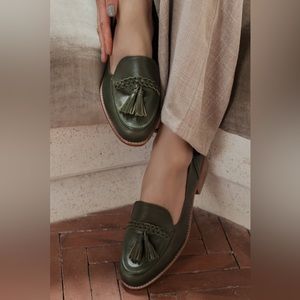 Bali Elf Brooklyn Leather Loafer in Khaki Green